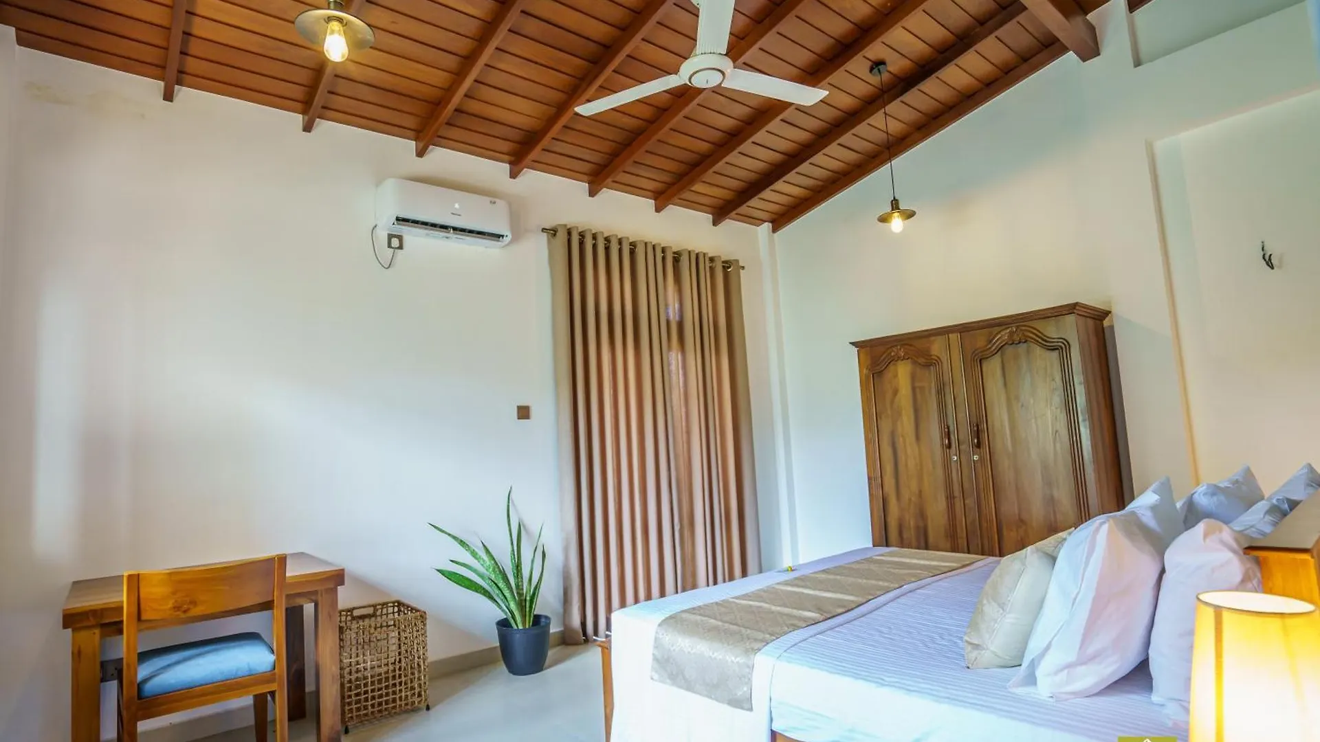 Гостевой дом Отель Olive Nest Talawatugoda